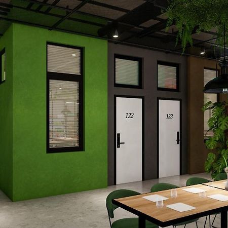 Mega Hostel Sarande Exterior photo